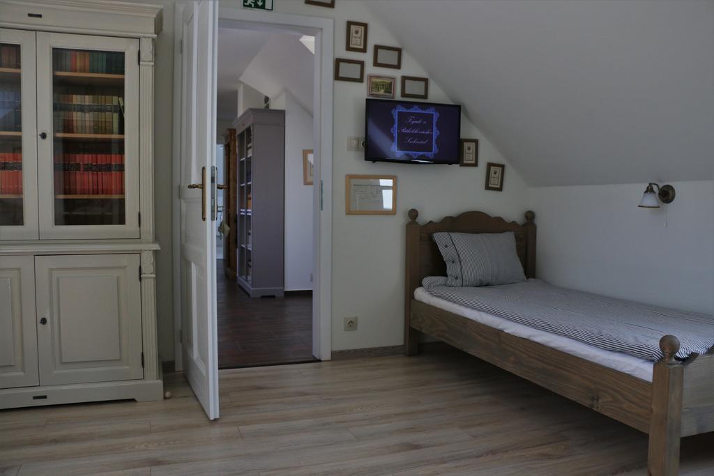 Bed and Breakfast Fogado A Patkolokovacshoz Vendeghaz Сексард Екстер'єр фото